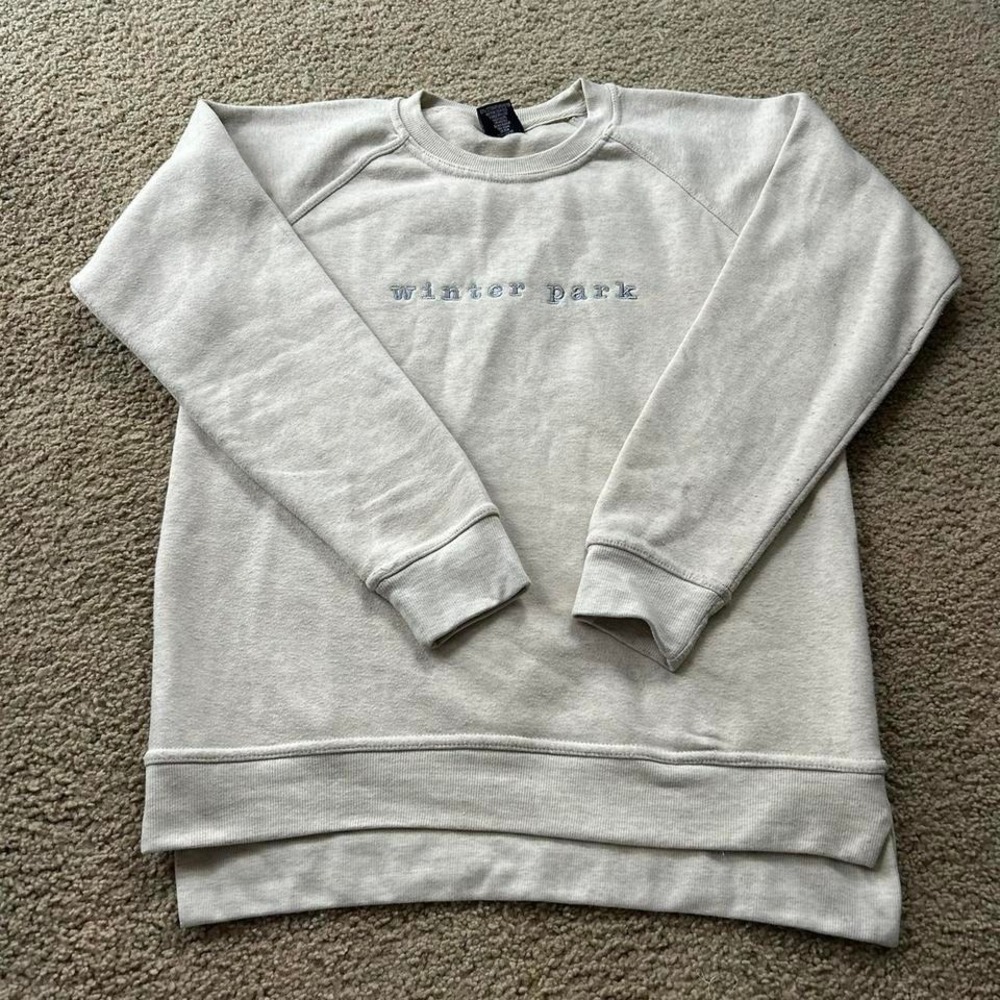 Vintage Soft and comfy Winter Park crewneck sweatshirt in white and grey